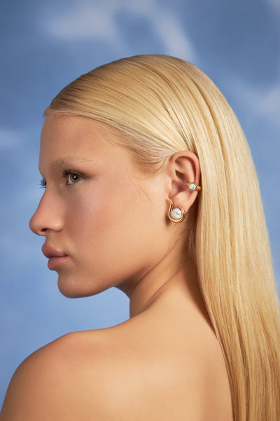 Ear Hook Supernova — Howlita Branca — ângulo 2