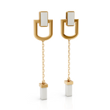 Brinco Presença - Porcelana Branca | Semijoia Banhada a Ouro 18K