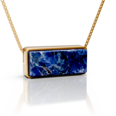Colar Estrutura - Sodalita | Semijoia Banhada a Ouro 18K — ângulo 1