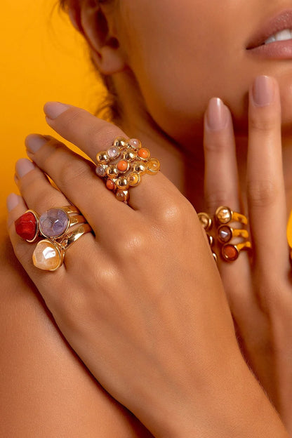 Aliança Ball - Feldspato Amarelo detalhe — Ouro 18K | Aimer Joias | anel semijoia pedra natural