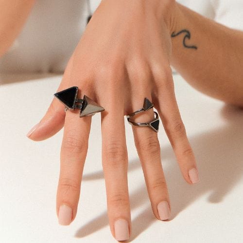 Anel Dýo - Obsidiana Negra Semijoias de luxo e design exclusivo