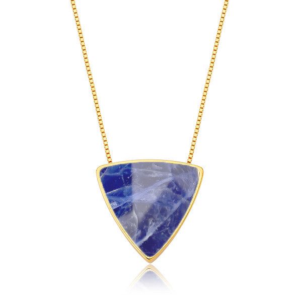 Colar Triângulo - Sodalita Perolizada — Ouro 18K | Aimer Joias | semijoia feminina pedra natural