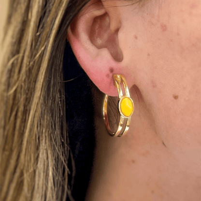 Argola Essencial Oval - Quartzo Amarelo Semijoias de luxo e design exclusivo
