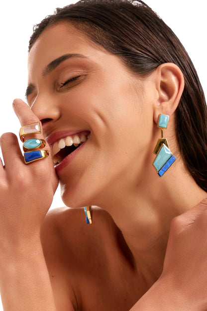 Brinco Chuva - Ágata Azul Céu e Feldspato Azul Anil detalhe — Ouro 18K | Aimer Joias | brinco semijoia