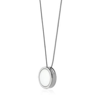 Colar Único Porcelana Branca — Banho Ouro 18k | Aimer Joias — ângulo 2