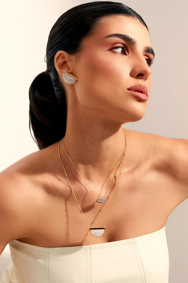 Colar Escudo - Ágata Branca — Ouro 18K | Aimer Joias | semijoia feminina pedra natural
